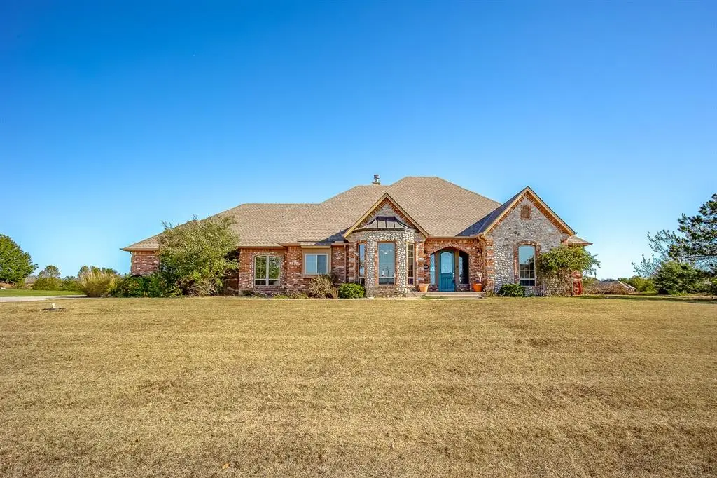 4401 Shoreline Drive, Norman, OK 73026 - #1