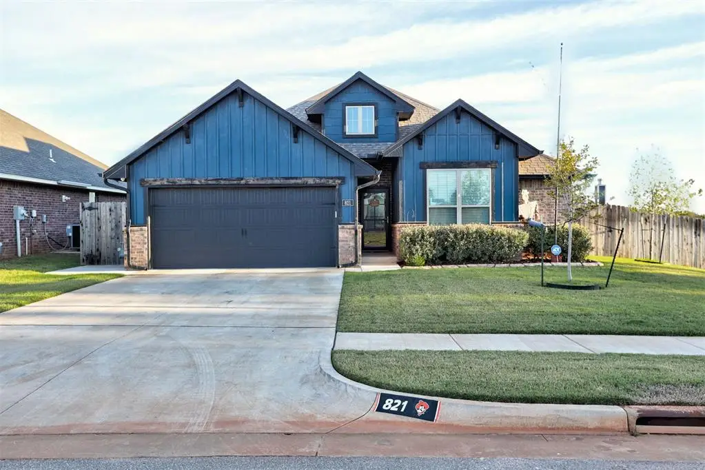 821 Halley Drive, Moore, OK 73160 - #1