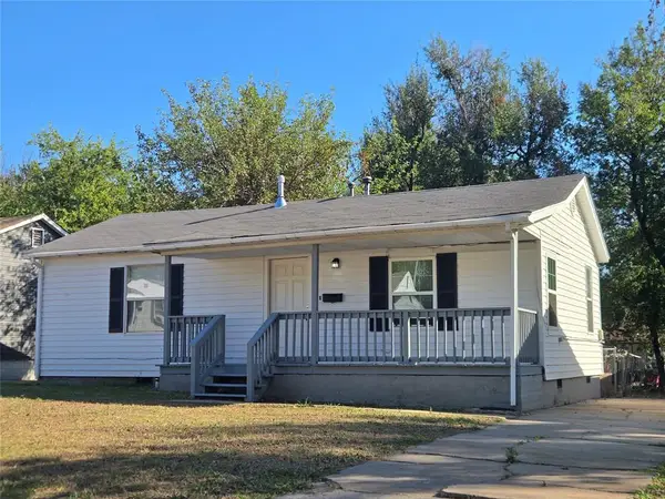 214 W Kittyhawk Drive, Midwest City, OK 73110