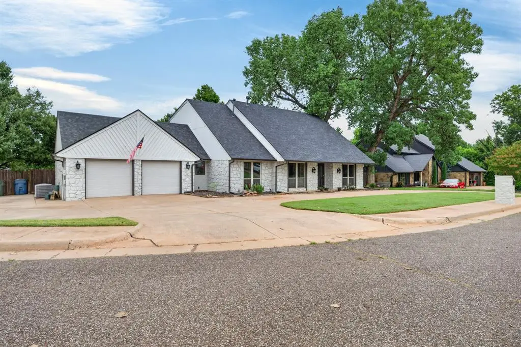 1809 Nighthawk Court, Edmond, OK 73034 - #1