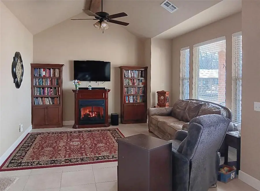 1830 N Eastlake Drive, Crescent, OK 73028 - #3