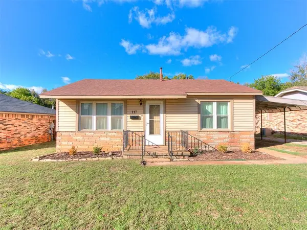 117 W Clegern Avenue, Edmond, OK 73003