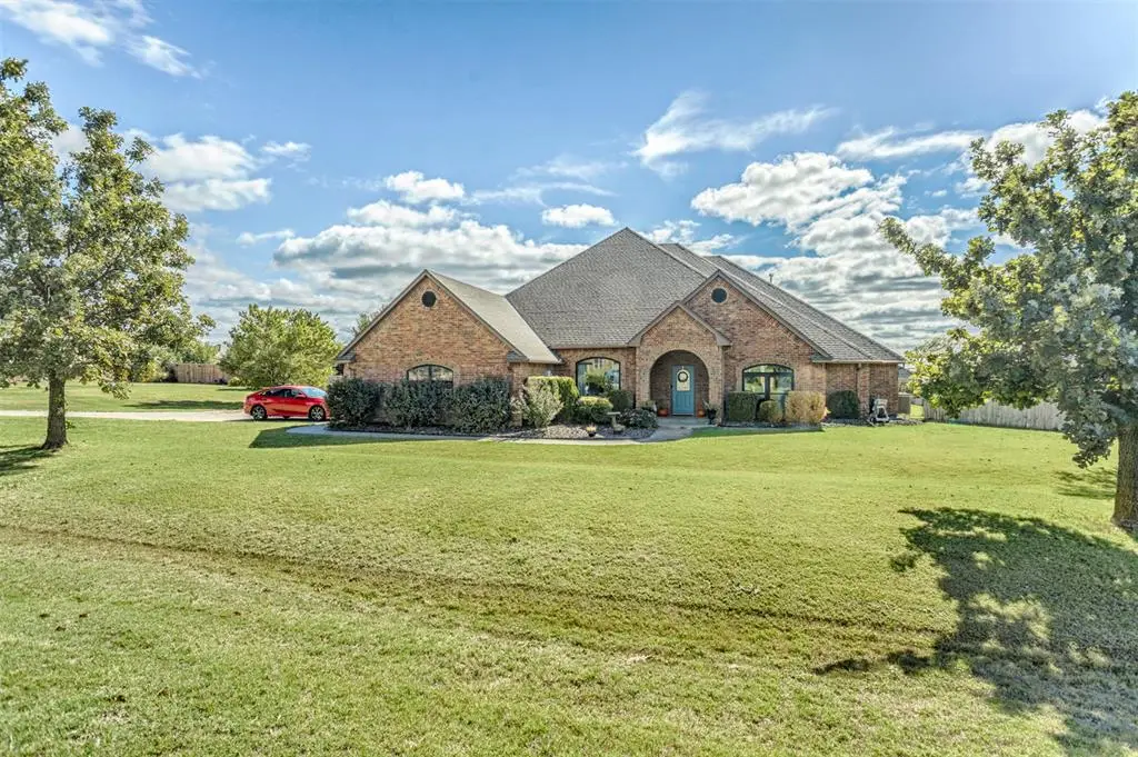 4658 Hillcrest Lane, Edmond, OK 73025 - #1