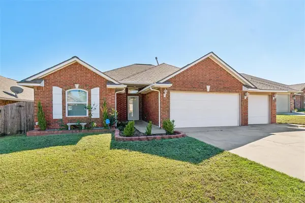 904 SW 39th Street, Moore, OK 73160