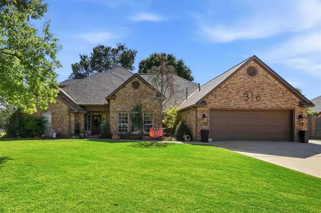 316 Val Verde Street, Altus, OK 73521 - #1