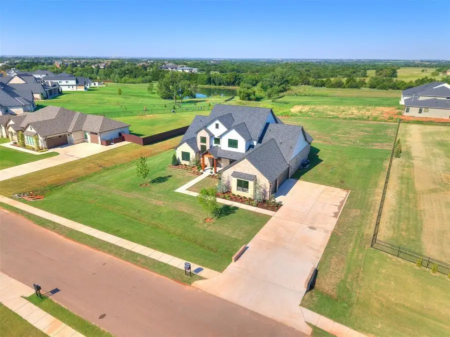 22645 Forester Lane, Edmond, OK 73025 - #3