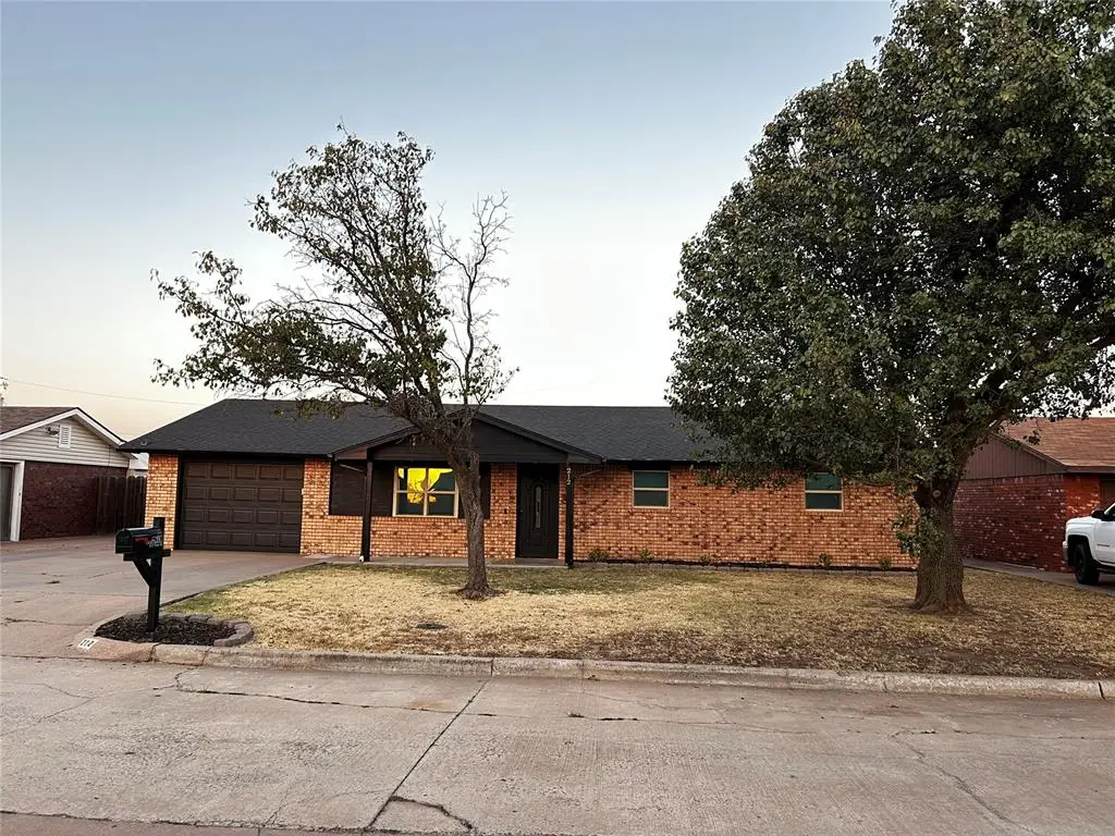 212 Vona Street, Fairview, OK 73737 - #1