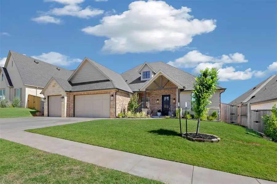 705 Maple Hill Road, Norman, OK 73069 - #2