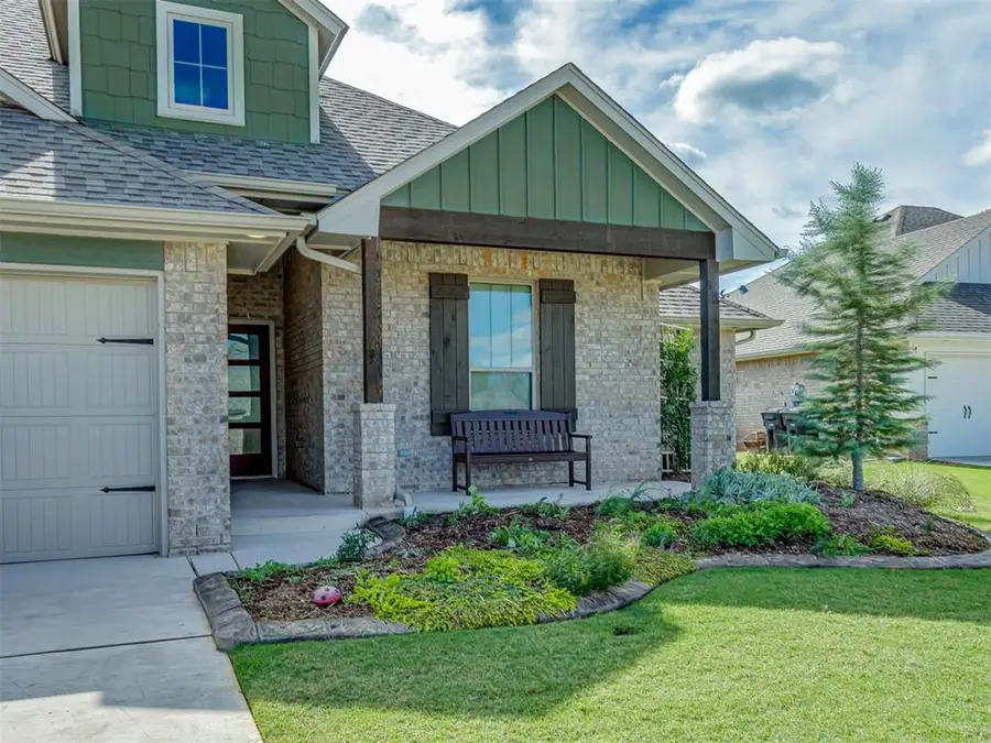 3404 Broadmoore Drive, Moore, OK 73160 - #3