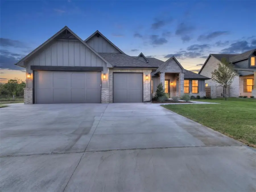 1920 SW 41st Terrace, Moore, OK 73160 - #3