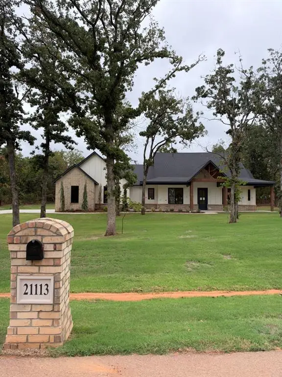 21113 Reserve Circle, Harrah, OK 73045