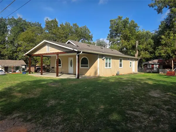 502 E Hooper Street, Wynnewood, OK 73098
