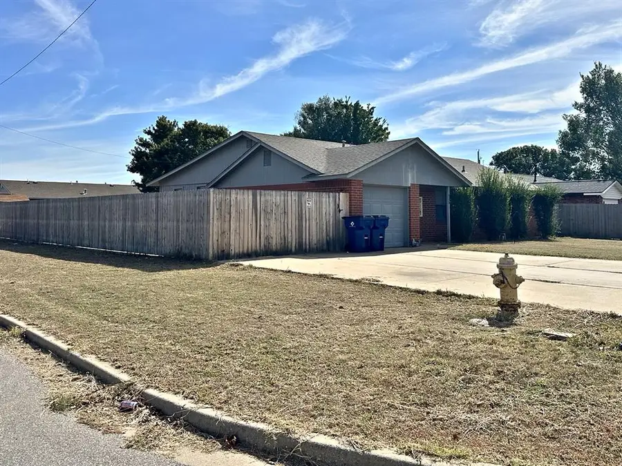 235 Deer Drive, Cache, OK 73527 - #3