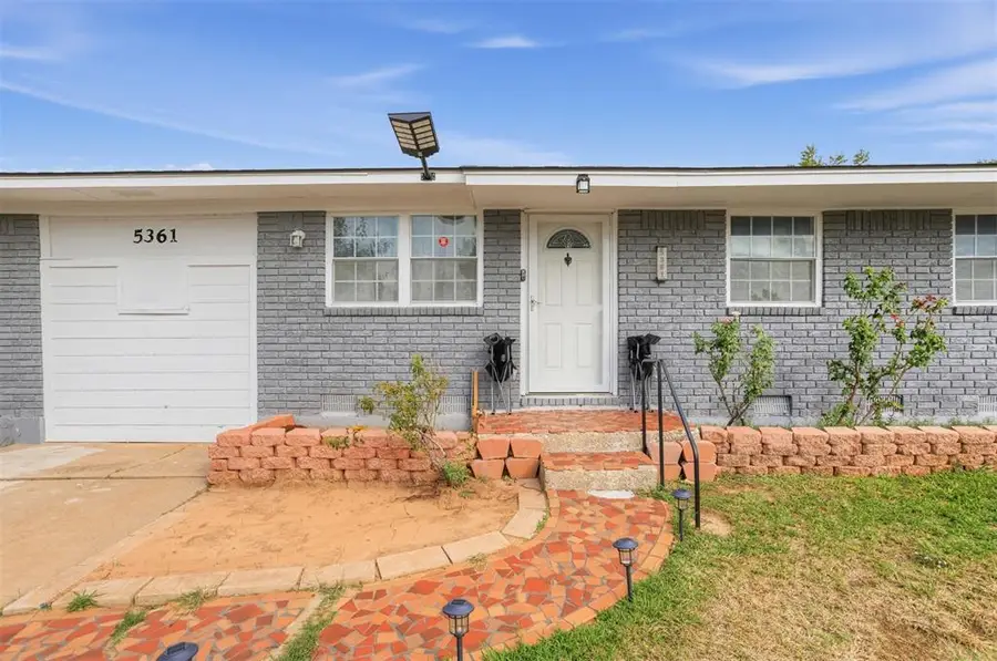 5361 NW Oak Avenue, Lawton, OK 73505 - #2