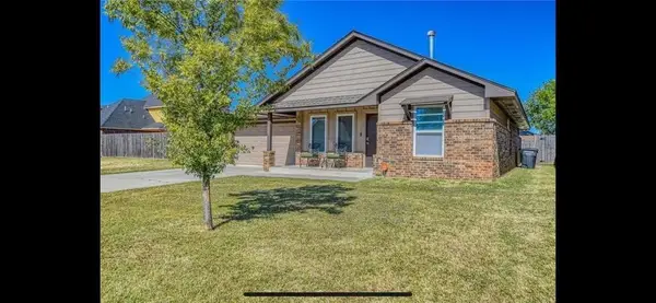 621 SW 7th Street, Moore, OK 73160