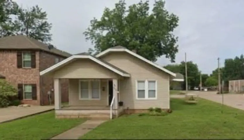 502 S Pine Street, Stillwater, OK 74074 - #1