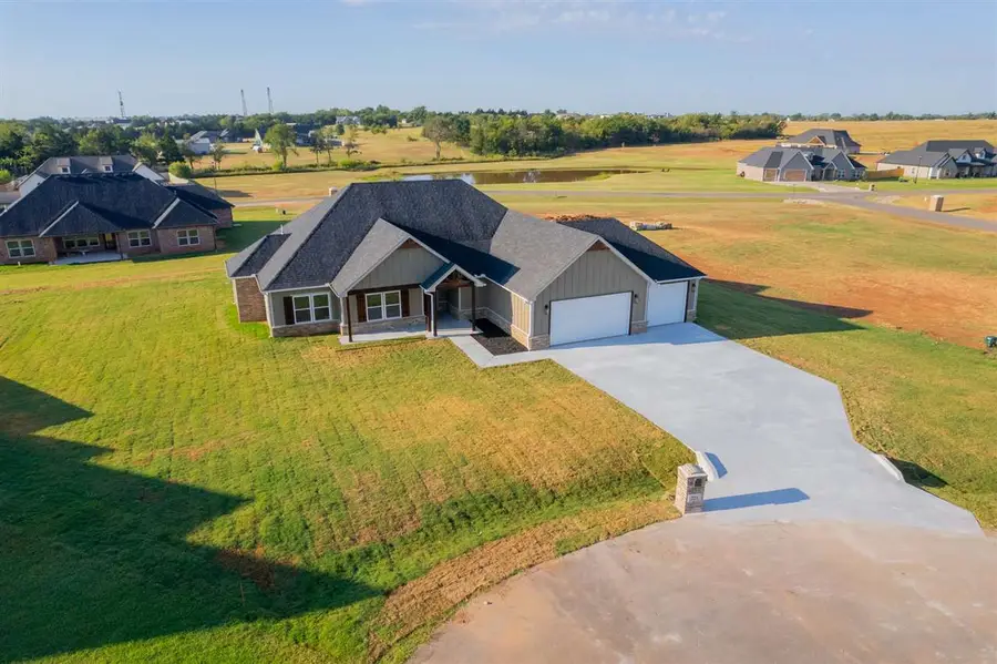 221 Stonebrairr Court, Stillwater, OK 74074-0000 - Image #2