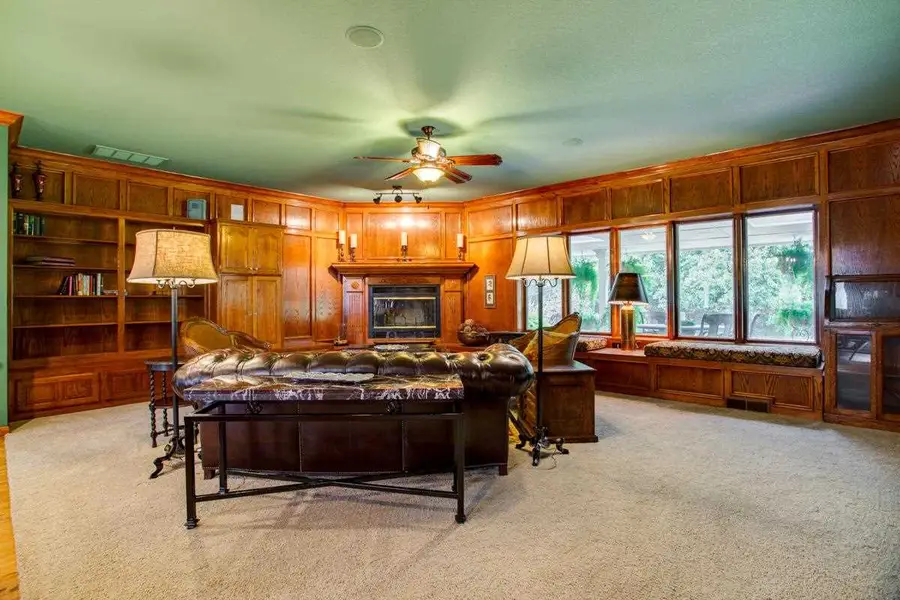 1125 E Robertson Rd, Enid, OK 73701 - Image #3