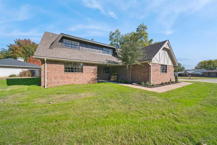 2701 N Crescent Drive, Stillwater, OK 74075 - Image #2