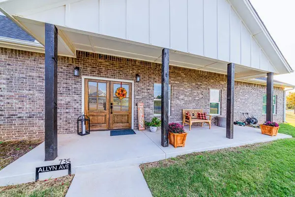 735 W Allyn Ave, Stillwater, OK 74075