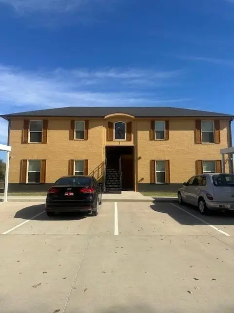 221 S CStar Boulevard, St, OK 74074