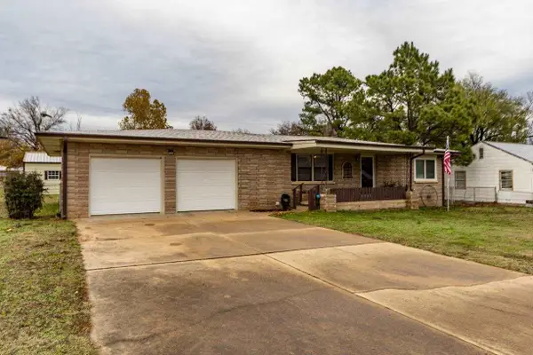 1232 E 3rd, Cushing, OK 74023