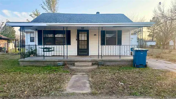 1009 E Walnut Street, Cushing, OK 74023