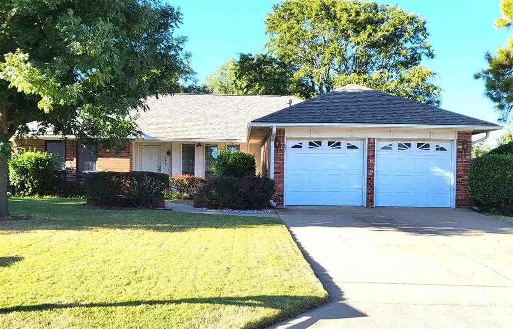 2107 Donner, Ponca City, OK 74604-0000 - Image #1