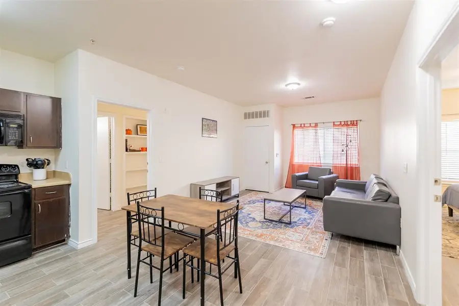 251 W Miller #319 Avenue, Stillwater, OK 74075-0000 - Image #3