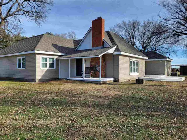 5416 S 60th St, Blackwell, OK 74631-0000