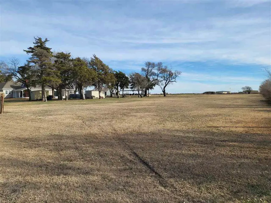 5416 S 60th St, Blackwell, OK 74631-0000 - Image #2