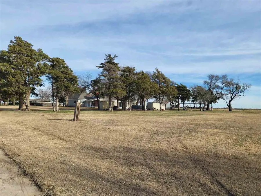 5416 S 60th St, Blackwell, OK 74631-0000 - Image #3