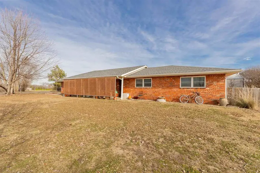 2413 N Coyote Run, Stillwater, OK 74075-0000 - Image #2