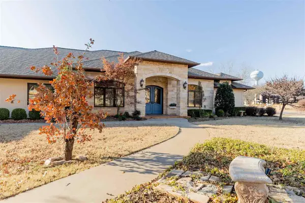 1709 S Old Pond Drive, Stillwater, OK 74074