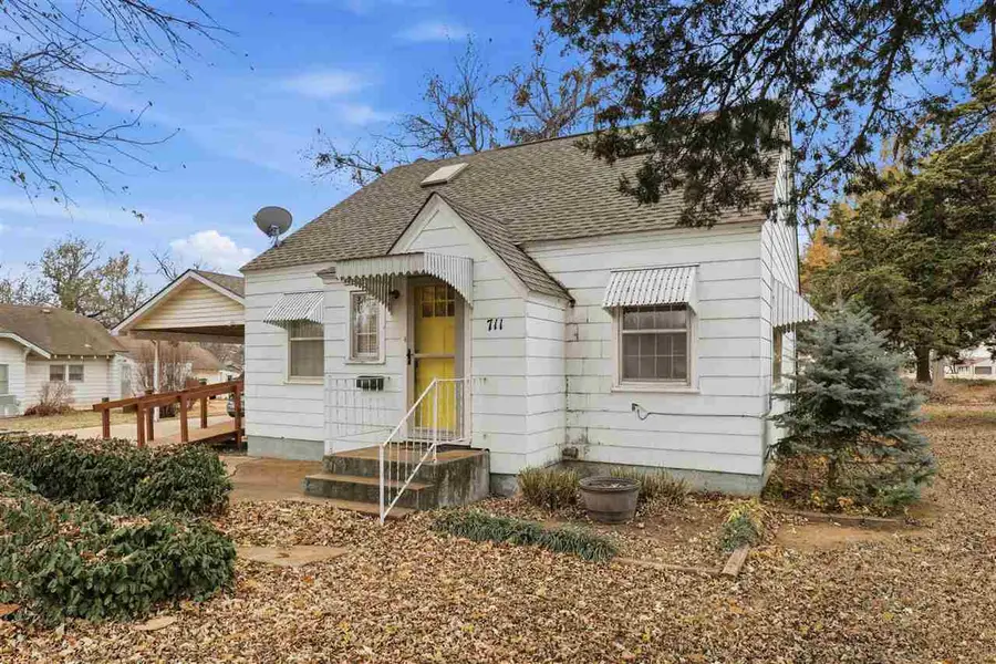 711 N 13th, Perry, OK 73077 - Image #2