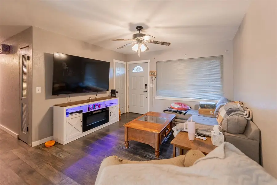 402 NE 7th Street, Perkins, OK 74059-0000 - Image #3