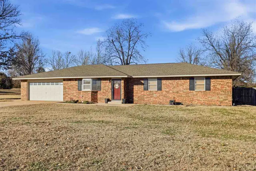 703 Quail Creek, Perry, OK 73077 - Image #2