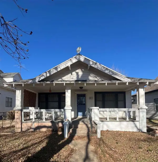 813 Delaware Street, Perry, OK 73077