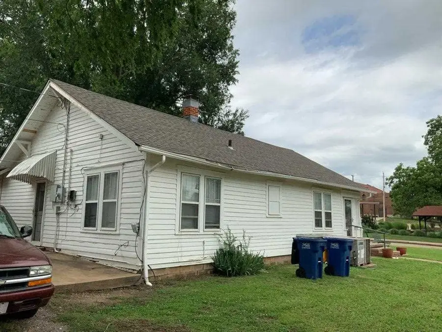 512 W 8th Street, Stillwater, OK 74074-0000 - Image #2