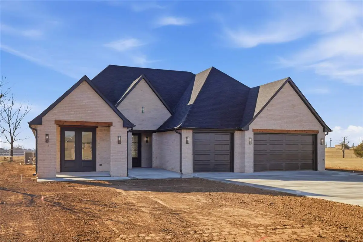 725 W Karen Avenue, Stillwater, OK 74075-1175 - Image #1