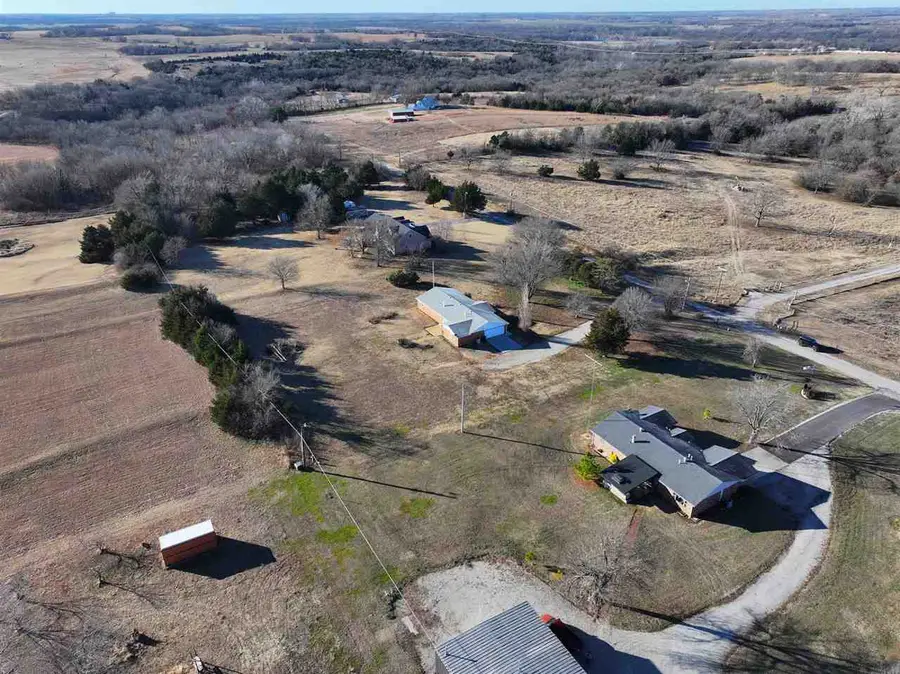 4901 N McCord Rd, Ponca City, OK 74604-0000 - Image #3