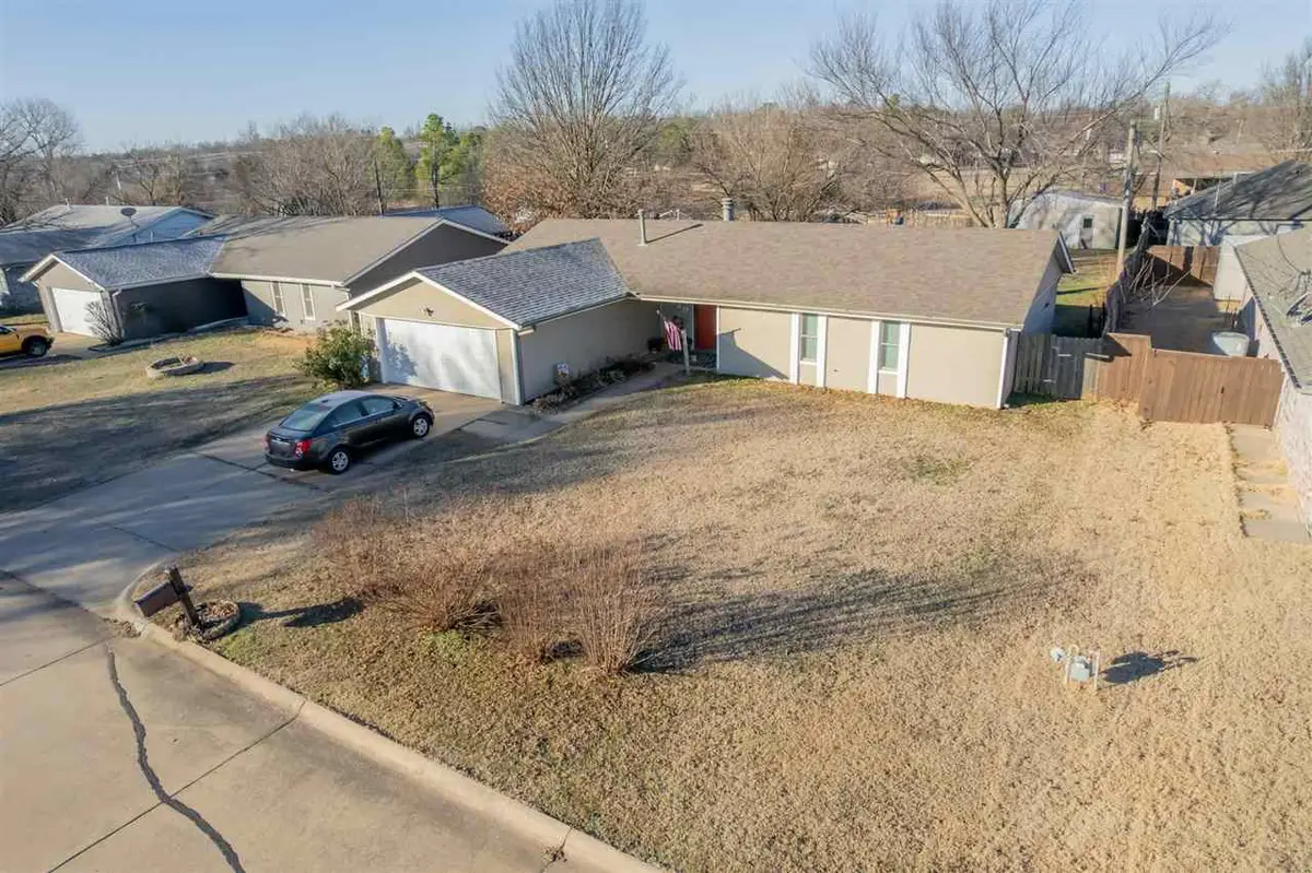 1520 N Denver Court, Stillwater, OK 74075-0000 - Image #1