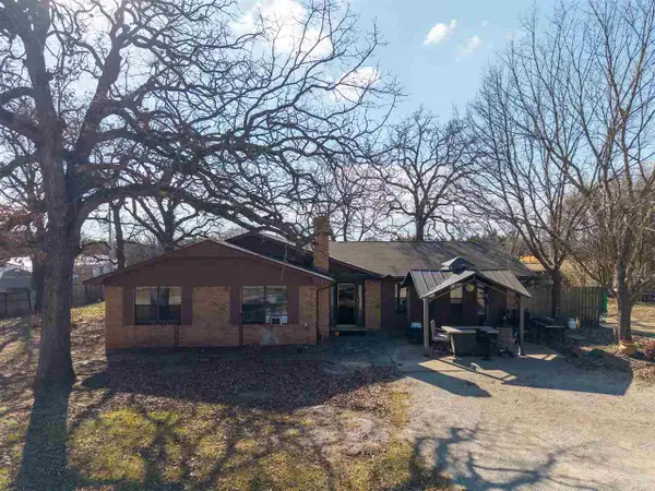11939 Kristi Lane, Overbrook, OK 73453