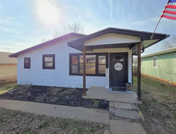 512 Ivanhoe, Perry, OK 73077-3246