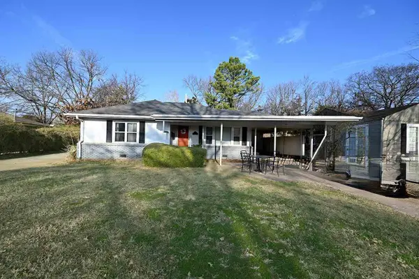 156 S McFarland Street, Stillwater, OK 74074