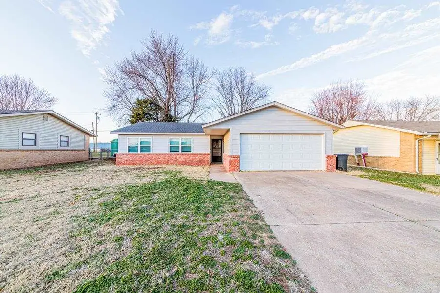 124 Mill Road, Tonkawa, OK 74653 - #2