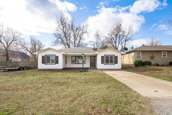 1006 Kaw, Perry, OK 73077
