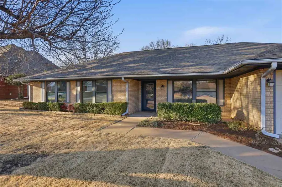 1006 W Moore Avenue, Stillwater, OK 74075-2752 - #2