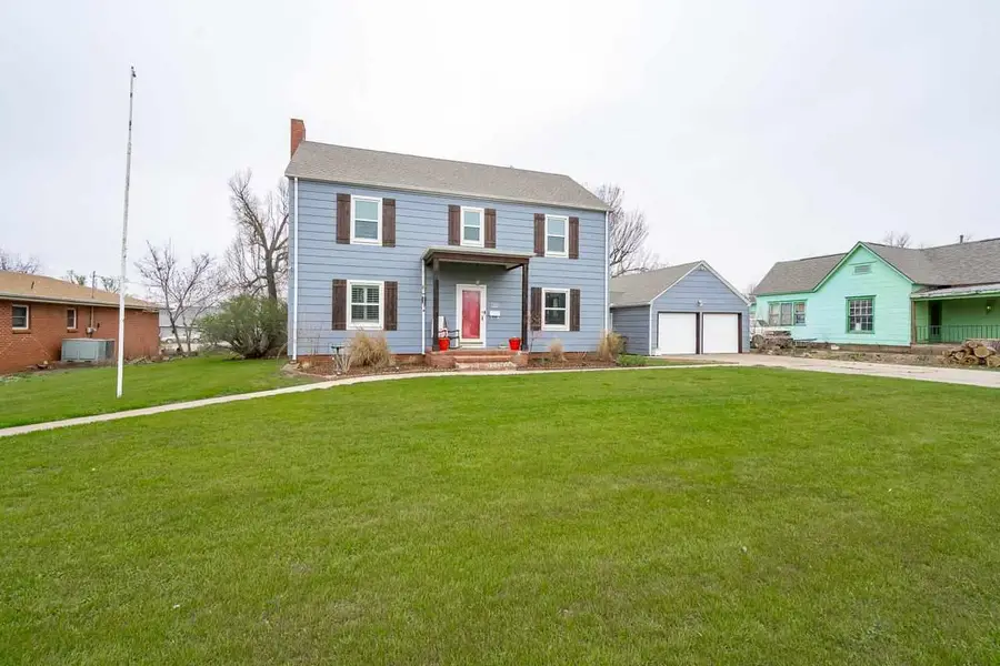 710 Jackson, Perry, OK 73077 - #2