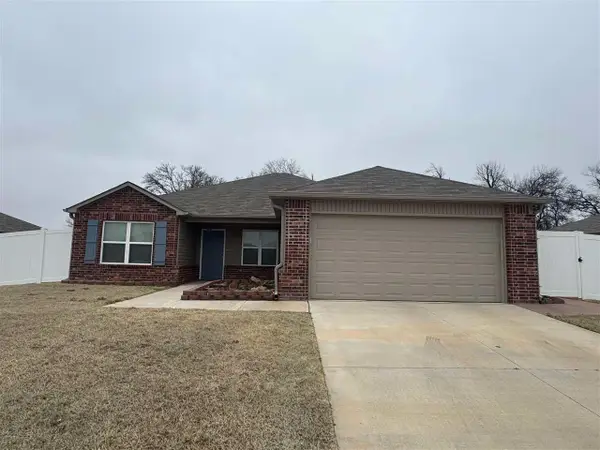 525 E Kinder Wells, Perkins, OK 74059